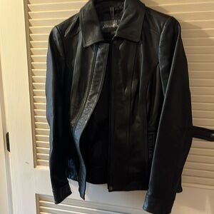 P517  Eddie Bauer leather jacket